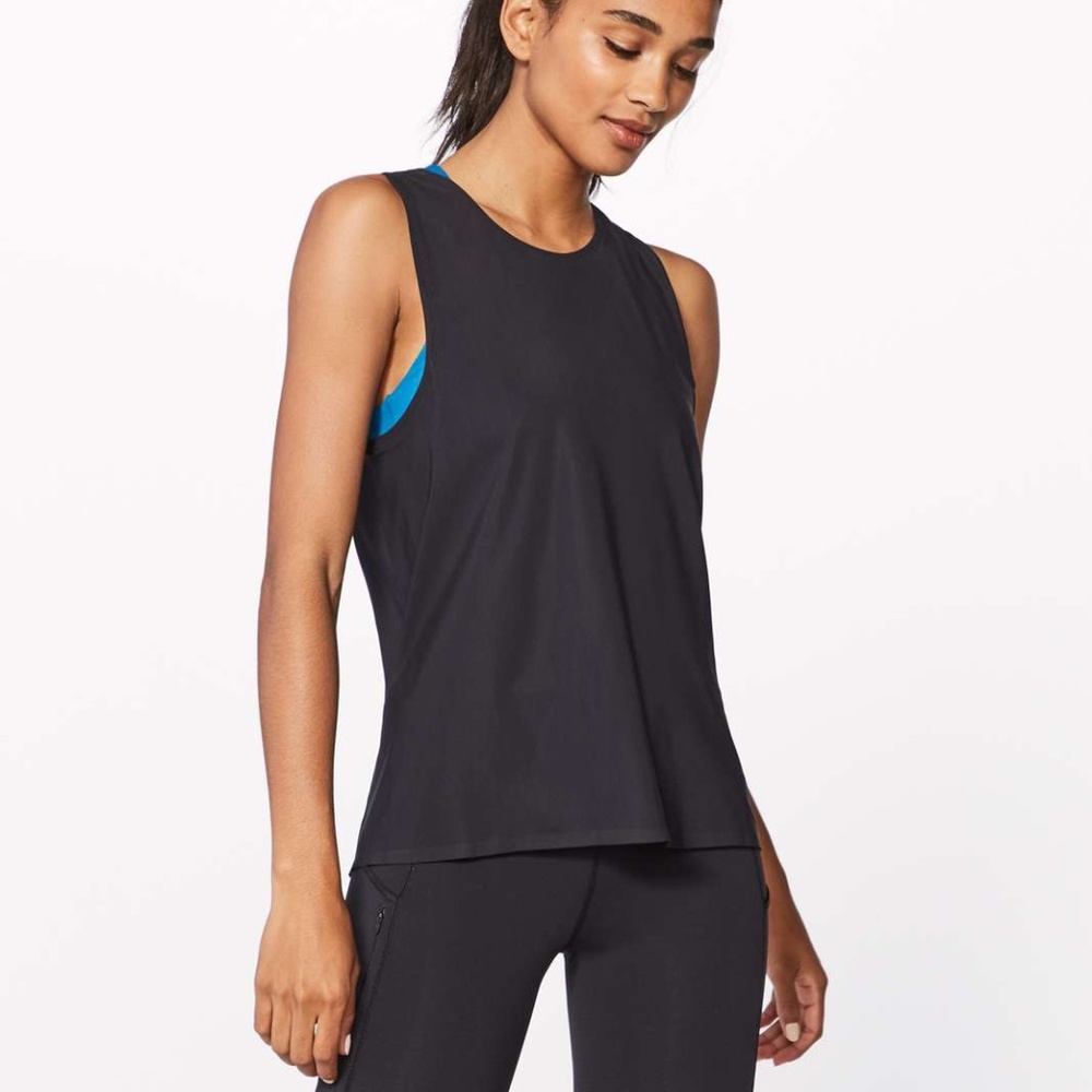 Lululemon Run On Tank Black NWOT